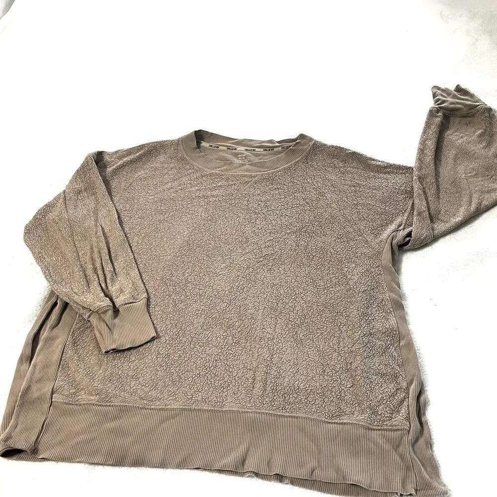 Aerie Tan Knit Crew Neck Pullover Sweatshirt Women’s Size M Side Slit